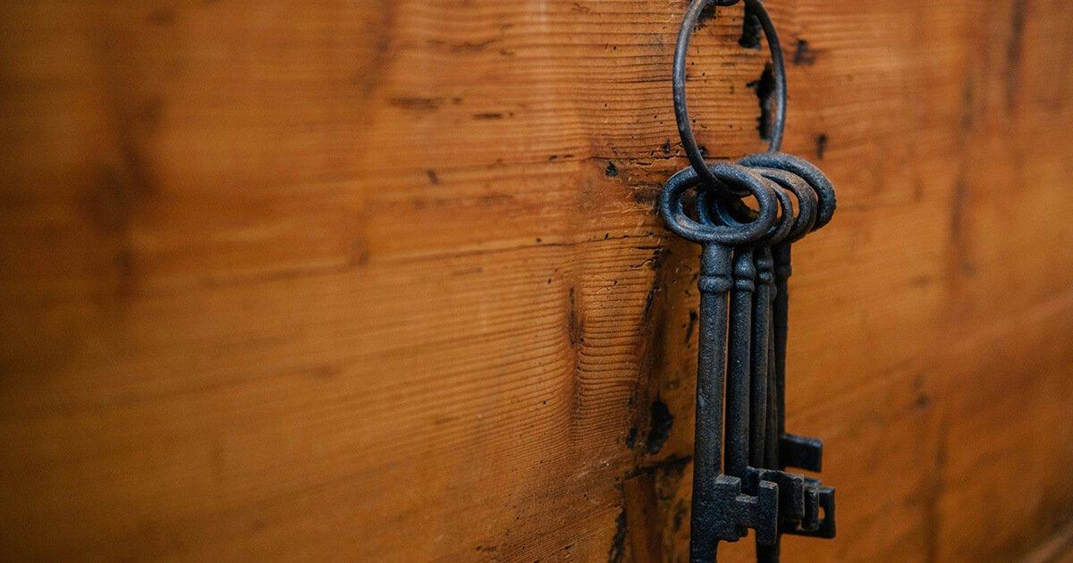 Pentingnya Perlindungan Kekayaan Intelektual di Indonesia