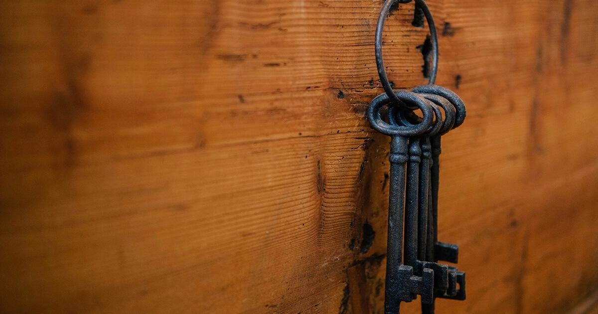 Pentingnya Perlindungan Kekayaan Intelektual di Indonesia